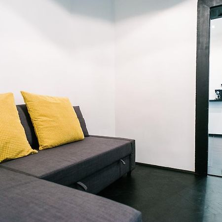 d.Five Stylish Apartment on Váci Street Budapeste Exterior foto